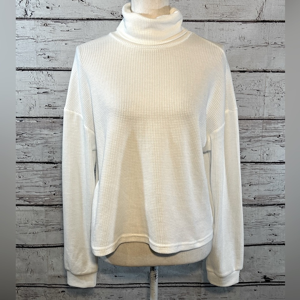 BLUSH MARK Cropped Thermal Long Sleeve Turtleneck White-Medium